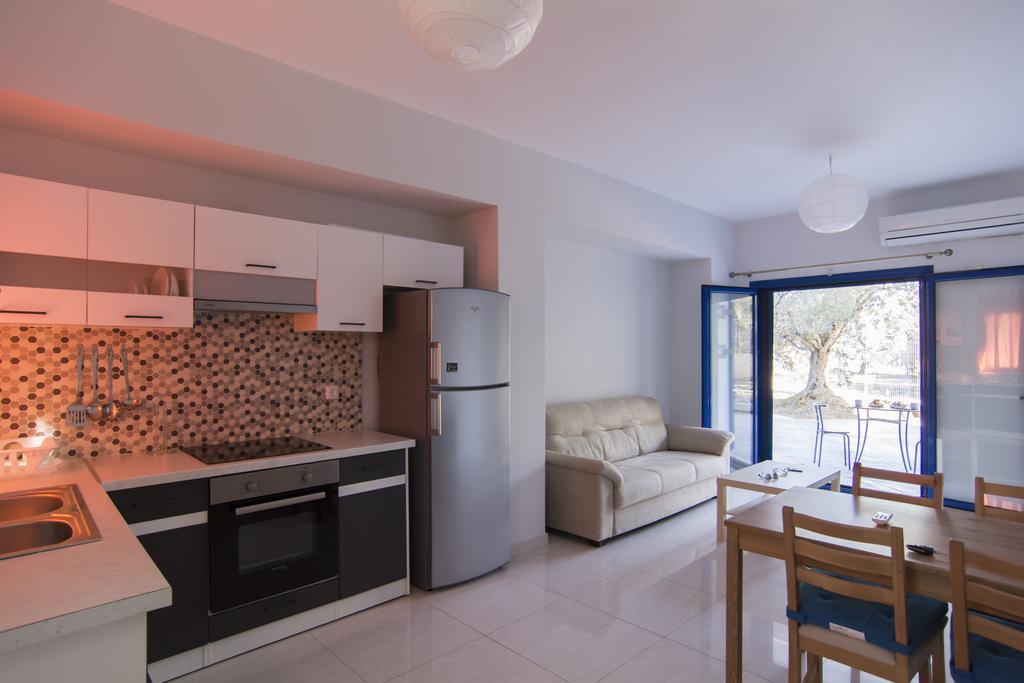 Amalfi Complex Apartman Kato Almiri Kültér fotó